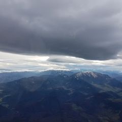 Verortung via Georeferenzierung der Kamera: Aufgenommen in der Nähe von Gemeinde Würflach, 2732, Österreich in 2500 Meter